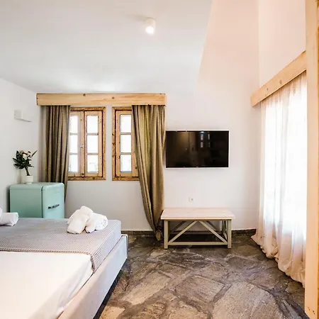 Apartment Limna *